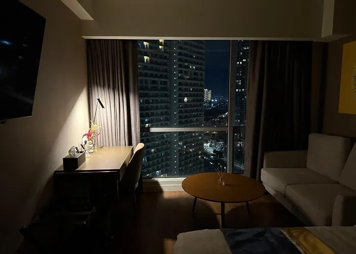 Novotel By River Luxury Hotel 4*